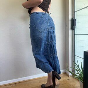 Vintage Y2K Marithé + François Girbaud Denim Maxi Skirt
Size 28 (Low Rise)